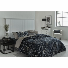 4---Floral Paisley_Dark Blue-03_Mood