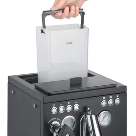 9---GRAEF_Espressomaschine_Batessa_Wassertank.jpg.thumb