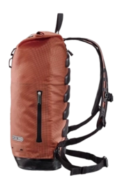 4---commuter-daypack-city-21l_r4109_side-_no-bg