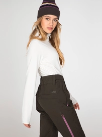 4610802_756_model_back-half_01