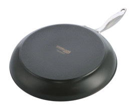 2---CC001457-001Frypan20cm_05-_no-bg