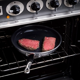 6---ProductImages-Premiere-8-PRIER-FryP-OvenSafe