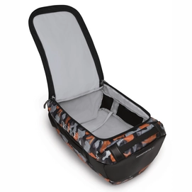 5---TransporterDuffel40_F21_Side3_BlackOrangeCamo
