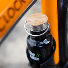 5---bamboo_cap_-black_bike_lifestyle_600x_006210cb-9f38-4df5-bf70-ad830313a55d_1024x