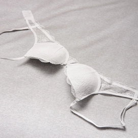 5---white_bra_rgb_2804