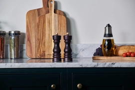 3---H233079_C&M_London 180mm 7inch Dark Chocolate PM_Lifestyle_HR (5)