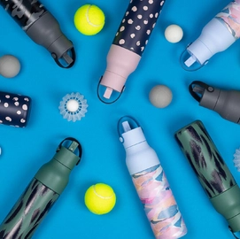 7466_Indigo_With_Pink_Spots_Sport_Water_Bottle_10_LoRes-e1682344249611