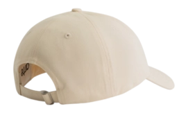 AW25-242AC_250_2_538-_no-bg
