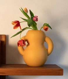 Home-Studyo-tableware-vase-yolk-1200x1400px-5