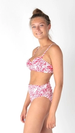 5693_galia-high-waist-briefs_26_ams1