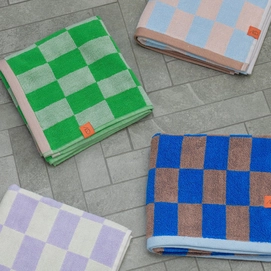 3---RETRO_towels_group_02_236b666d-927b-452b-838c-5070798ec5c9_900x