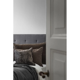 linen-gable-cushion-chestnu (1)