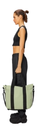 14160_earth_women_1-_no-bg