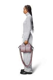 4---13850_muse_AW24_women_2