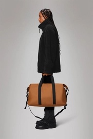 4---Hilo_Weekend_Bag-Weekender-14200-63_Rust-62
