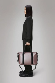 4---Hilo_Weekend_Bag_Small-Weekender-14220-37_Muse-26