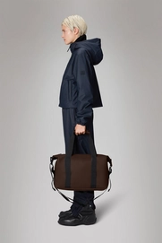 3---Hilo_Weekend_Bag_Small-Weekender-14220-23_Frame-13
