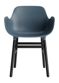 Stoel Normann Copenhagen Form Armchair Black Oak Blue