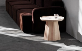 6---1400000_Normann_Copenhagen_Rope_Sofa_City_Velvet_CA7832_024_Pine_Table_2018_01