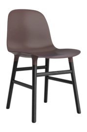 Stoel Normann Copenhagen Form Chair Black Oak Brown