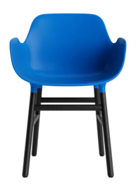 Stoel Normann Copenhagen Form Armchair Black Oak Bright Blue