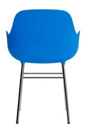 3---normann-copenhagen-spisebordsstol-normann-copenhagen-form-armchair-steel-chrome-bright-blue-3120215