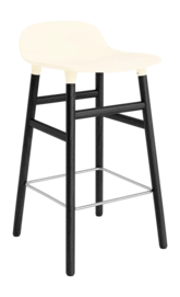 Barstoel Normann Copenhagen Form Barstool 65 cm Black Oak Cream