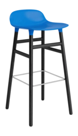Barstoel Normann Copenhagen Form Barstool 75 cm Black Oak Bright Blue