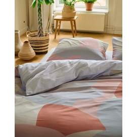 6---Hug_it_out_Duvet_cover_Multi_100056_165_LR_S2_P