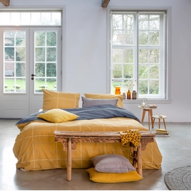 6---WALRA_DC_FOUR-SQUARE_240X240_MUSTARD_SF_1