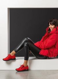 6---wolky-lage-veterschoenen-06609-feltwell-12505-donkerrood-nubuck-detail