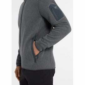 6---Covert-Cardigan-Graphite-Heather-Pocket-Detail