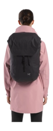 6---S23-X000007099-Granville-25-Backpack-Black-Front-View-_no-bg