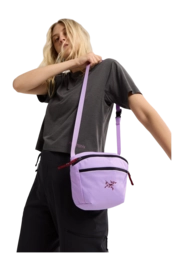 F23-X000006100-Mantis-2-Waistpack-Storm-Glow-Back-View-_no-bg