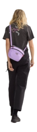 F23-X000006100-Mantis-2-Waistpack-Storm-Glow-Full-Body-_no-bg