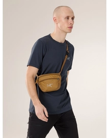S24-X000006157-Mantis-1-Waistpack-Yukon-Front-View
