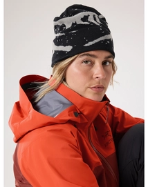 4---F24-X000009253-Grotto-Toque-Black-Void-Hover