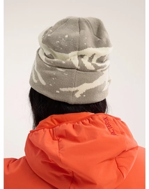 2---F24-X000009253-Grotto-Toque-Rune-Arctic-Silk-Back-View