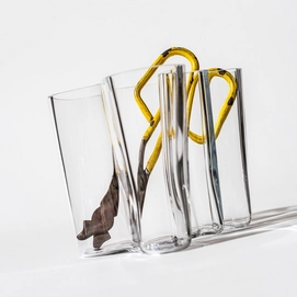 3---1007041_iittalaemea_03_iittala_alvar-aalto-collection-vase-160mm-clear