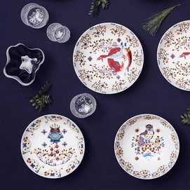3---1023150_iittalaemea_04_iittala-taika-plate-deep-20cm-deco-white