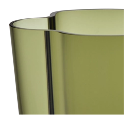 2---1025669_iittalaemea_02_iittala_alvar-aalto-collection-vase-220mm-moss-green