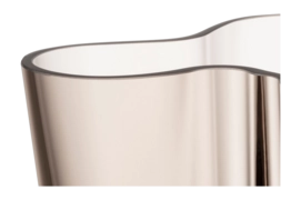 2---1051436_iittalaemea_02_iittala_alvar-aalto-collection-vase-160mm-linen