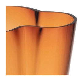 2---1062560_iittalaemea_02_iittala_alvar-aalto-collection-vase-270mm-copper