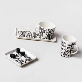 3---1070928_iittalaemea_03_iittala_taika-plate-square-12x12cm-black