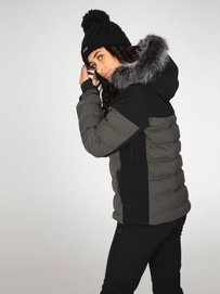 6610502_756_model_back-half_01
