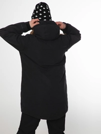 6611512_290_model_back-half_01