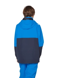 6811392_941_model_back-half_01