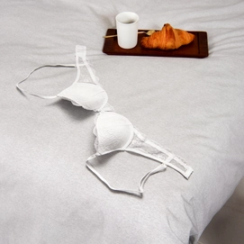 7---white_bra_rgb_2811
