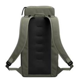 3---Hugger_2020l_20Moss_20green-1-_no-bg