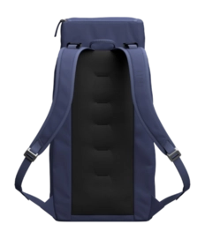 3---Hugger_2030L_20Blue_20Hour03-5-_no-bg